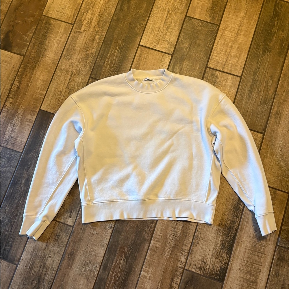 Zara Men's Cream Crewneck Sweater